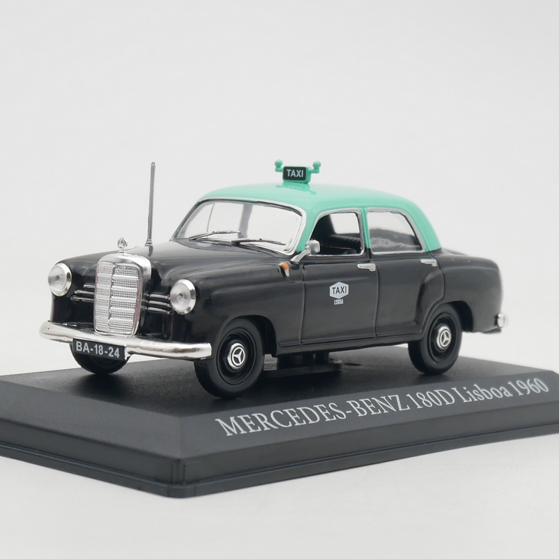 Vintage And Collectible - IXO Modèle de voiture classique en