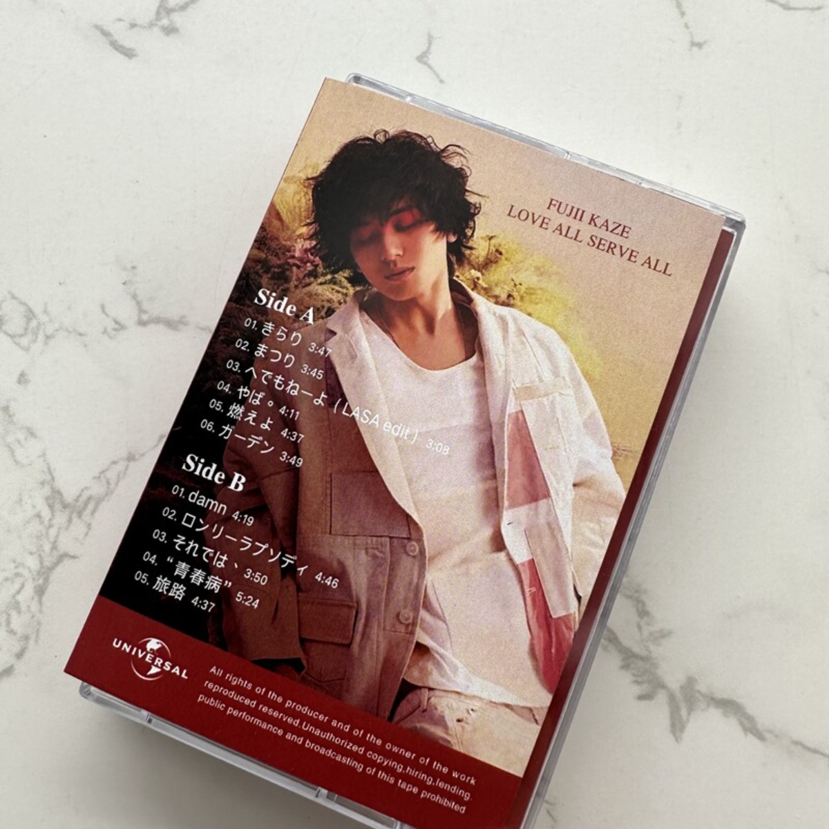 Fujii Kaze LOVE ALL SERVE ALL  - Vintage And Collectible avis et prix