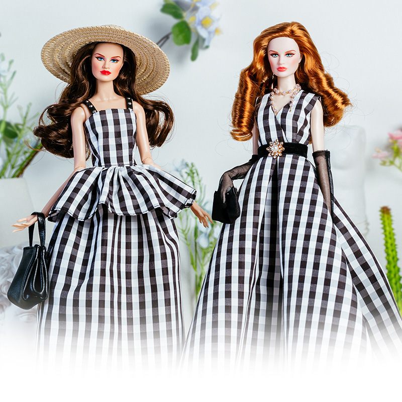 Costume de vêtements de poupée - Vintage Toys Collector avis et prix